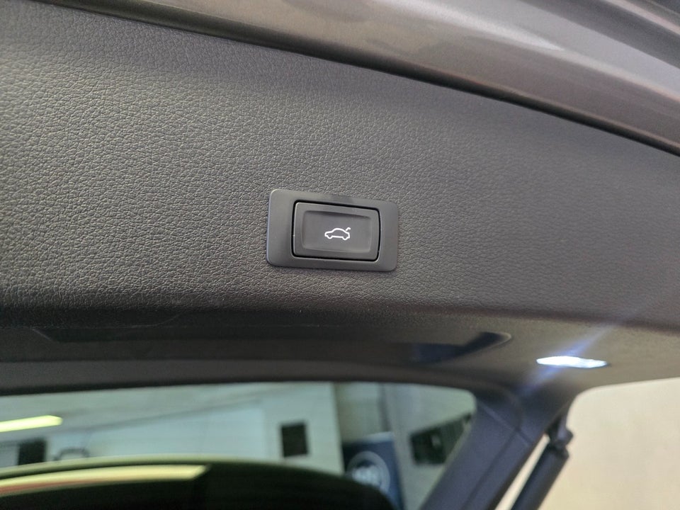 Audi e-tron 55 Advanced quattro 5d