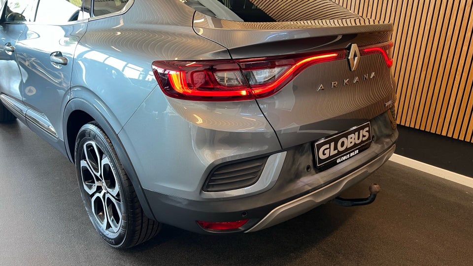 Renault Arkana 1,6 E-Tech Intens 5d
