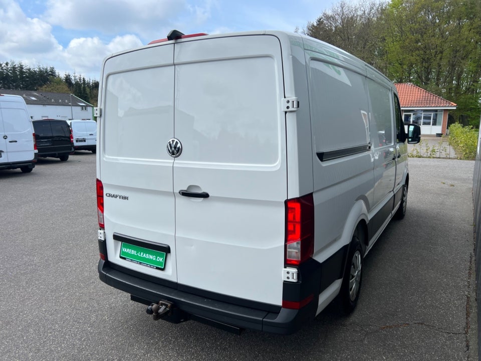 VW Crafter 35 2,0 TDi 140 Kassevogn L3H2
