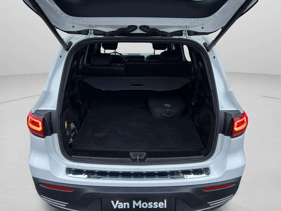 Mercedes EQB250 Progressive 7prs 5d