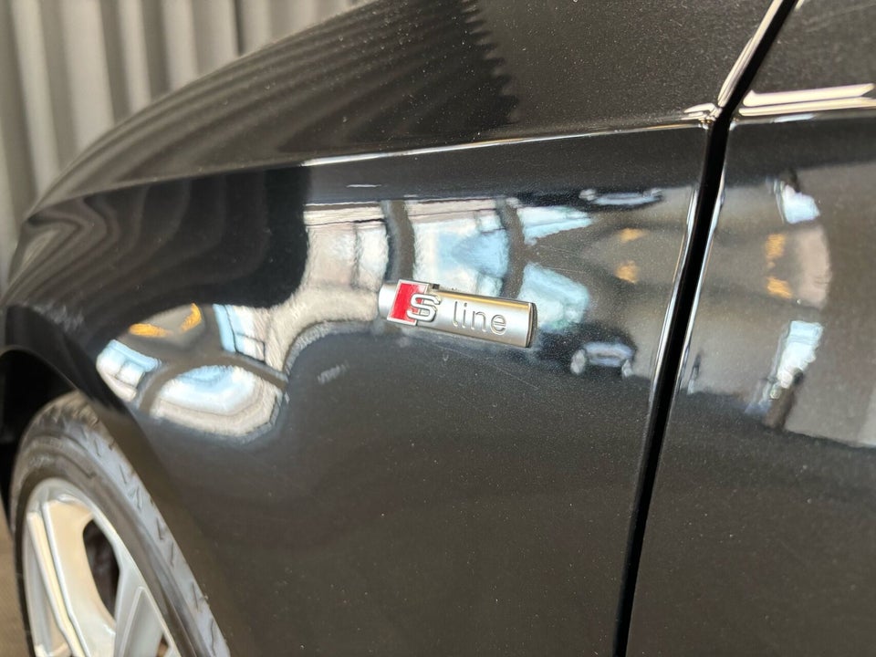 Audi A3 35 TFSi Sport Limited Sportback S-tr. 5d
