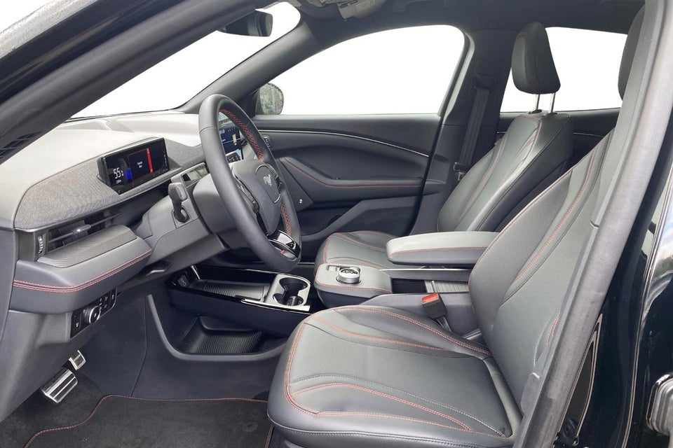 Ford Mustang Mach-E 98 Premium Extended Range AWD 5d