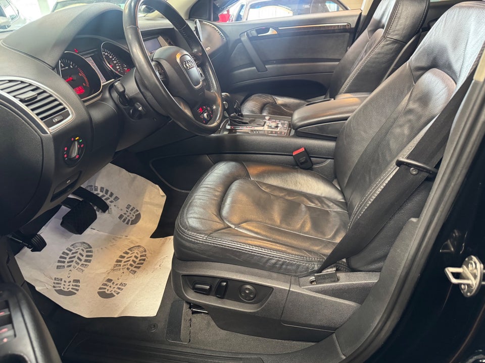 Audi Q7 3,0 TDi quattro Tiptr. 5d