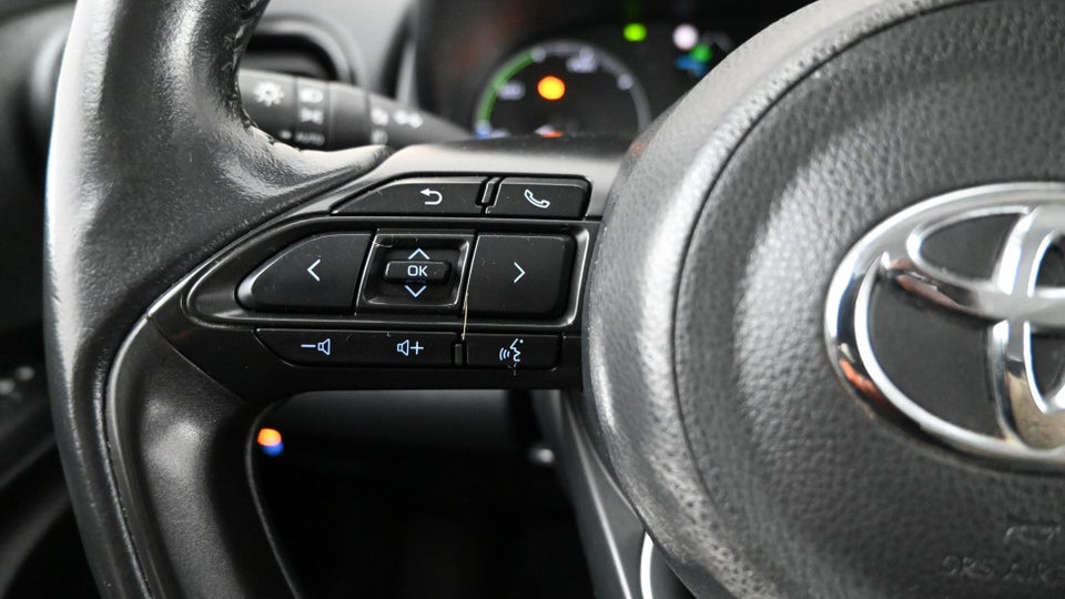 Toyota Yaris 1,5 Hybrid H3 e-CVT 5d