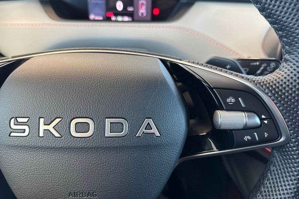 Skoda Elroq 85 iV First Edition 5d