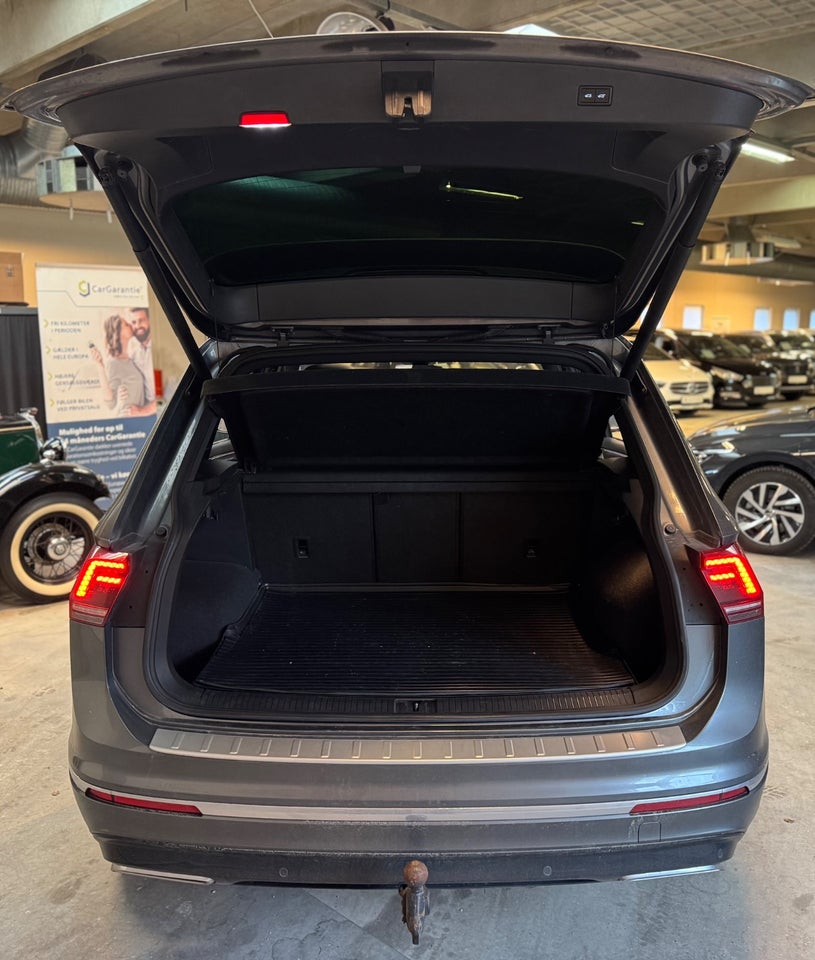 VW Tiguan 2,0 TDi 240 R-line DSG 4Motion 5d