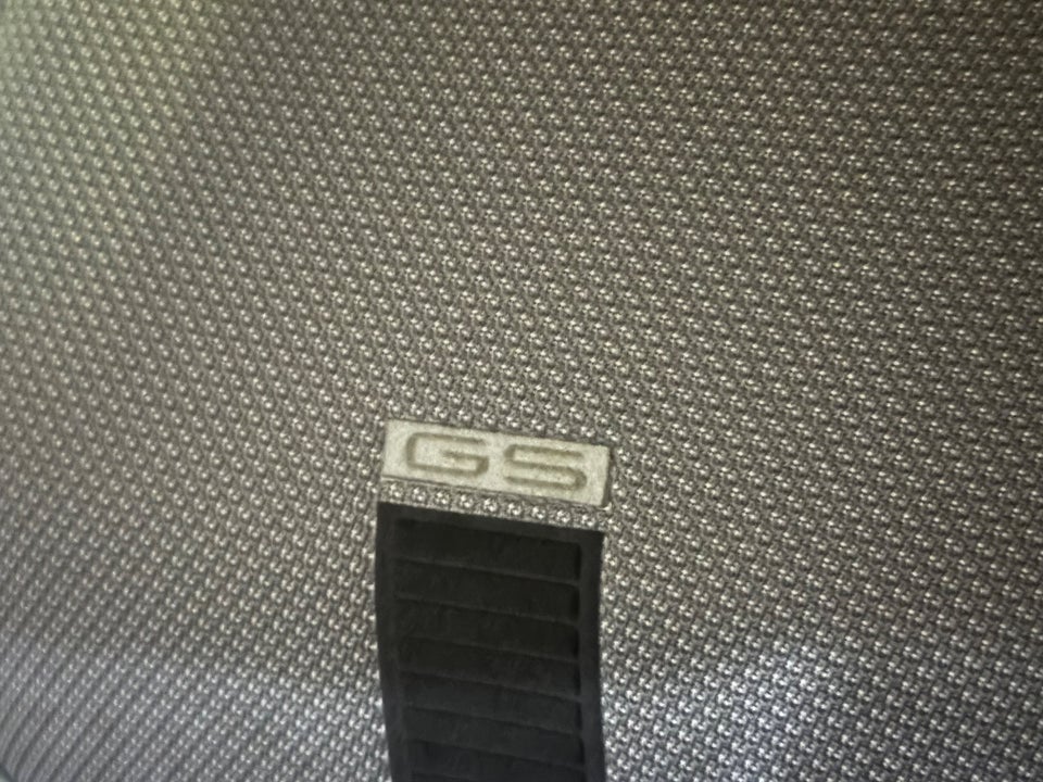 Opel Grandland-e 73 GS Sky 5d