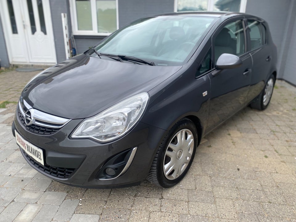Opel Corsa 1,4 16V Cosmo 5d