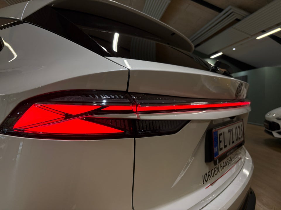 MG HS 1,5 PHEV Luxury 5d