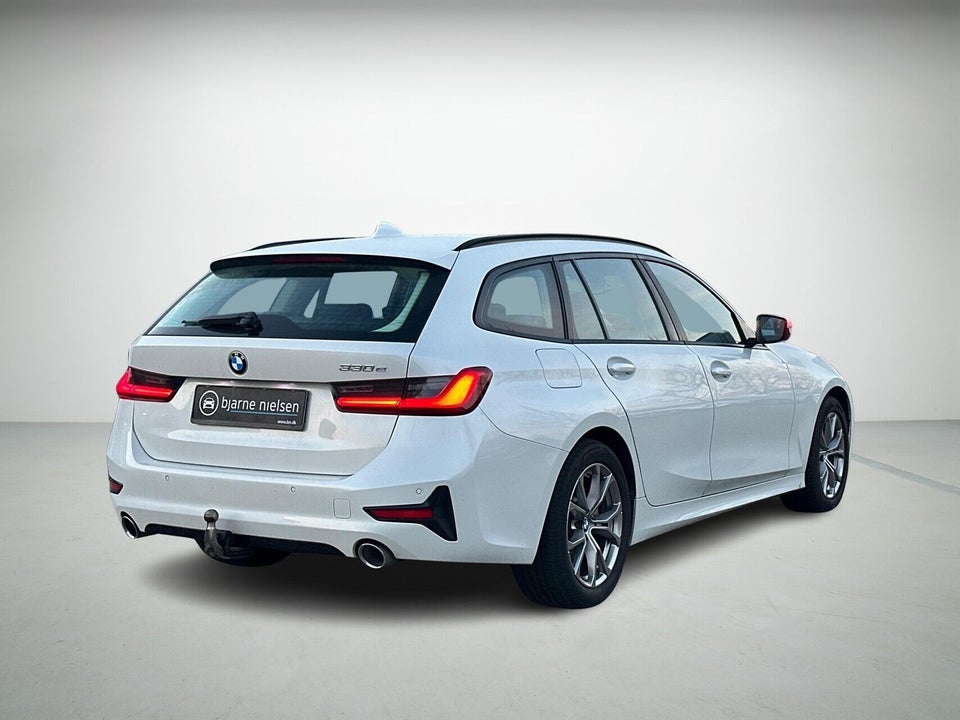 BMW 330e 2,0 Touring Sport Line aut. 5d