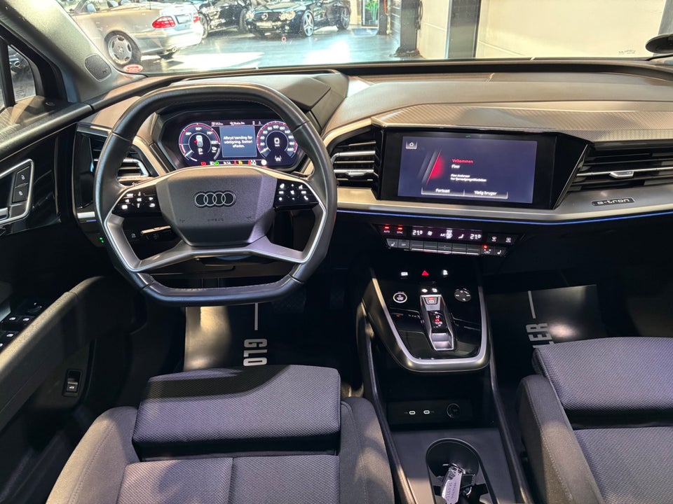 Audi Q4 e-tron 40 S-line Sportback 5d