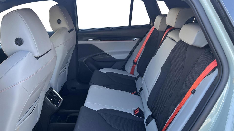 Skoda Elroq 85 iV Maxx 5d