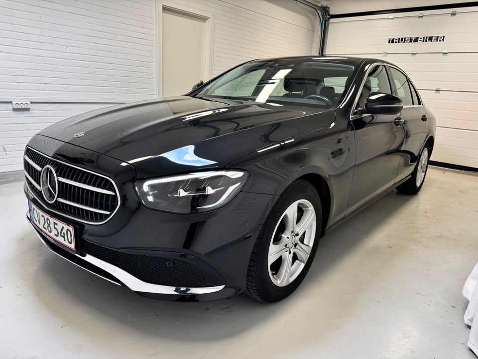 Mercedes E300 2,0 Advantage AMG aut. 4d