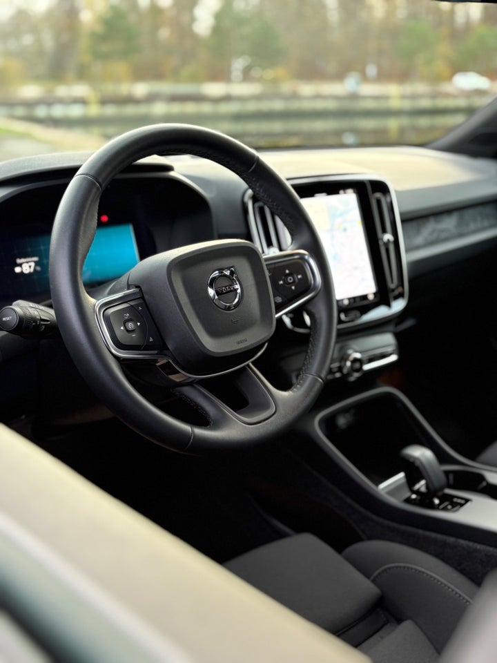 Volvo EX40 Extended Range Core 5d