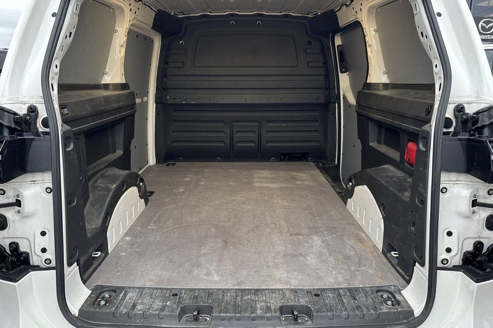 VW ID.Buzz 77 Cargo Comfort