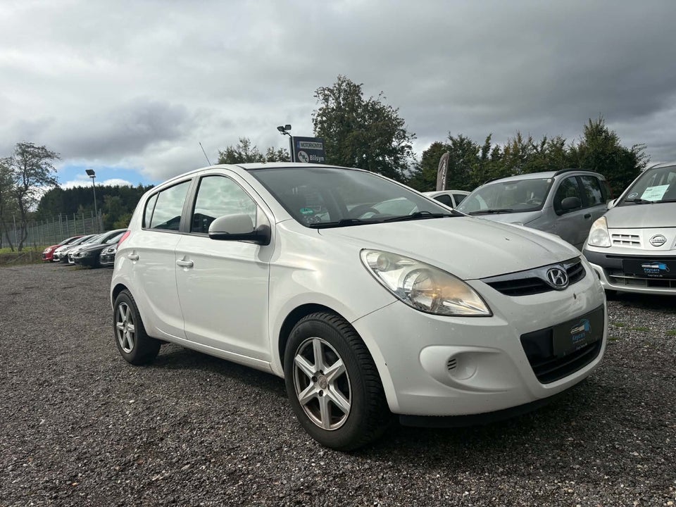 Hyundai i20 1,25 Classic 5d