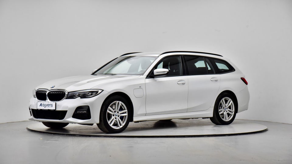 BMW 330e 2,0 Touring M-Sport aut. 5d