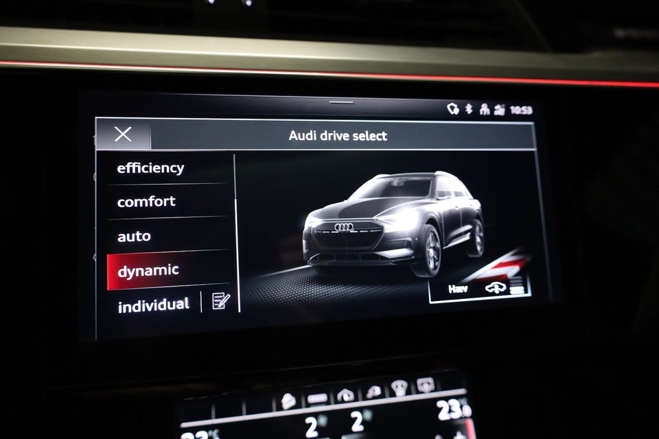 Audi e-tron 55 S-line quattro 5d