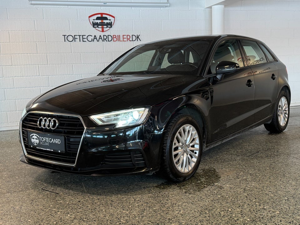 Audi A3 1,6 TDi 110 Sportback 5d