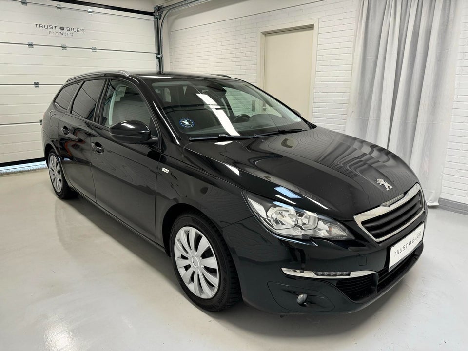 Peugeot 308 1,6 BlueHDi 120 Style SW 5d