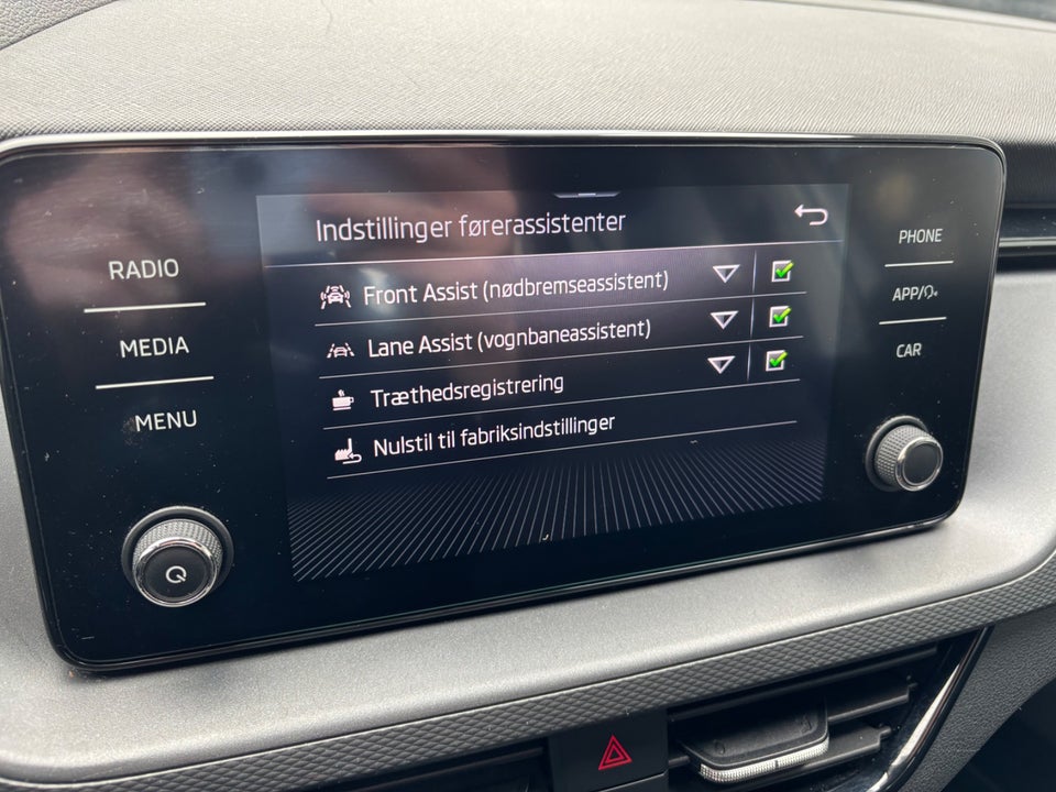 Skoda Kamiq 1,0 TSi 115 Ambition DSG 5d