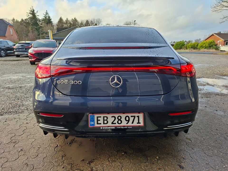 Mercedes EQE300 AMG Line 4d