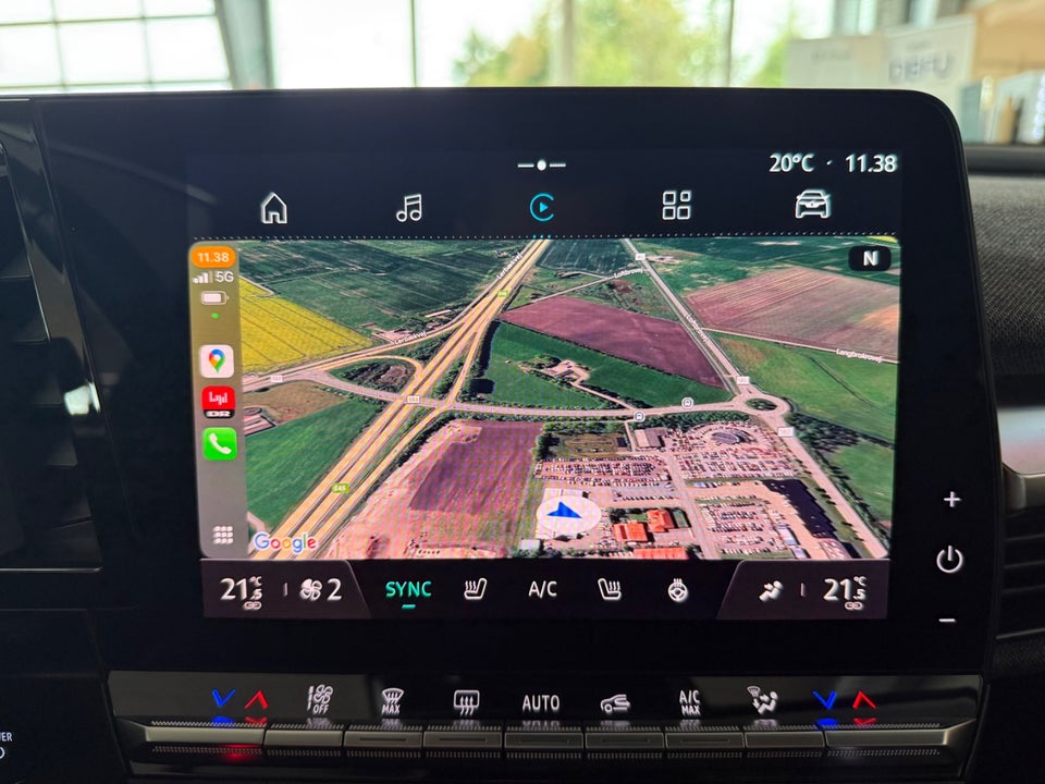 Renault Megane E-Tech 40 Equilibre 5d