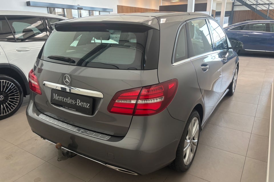 Mercedes B200 1,6 Business aut. 5d