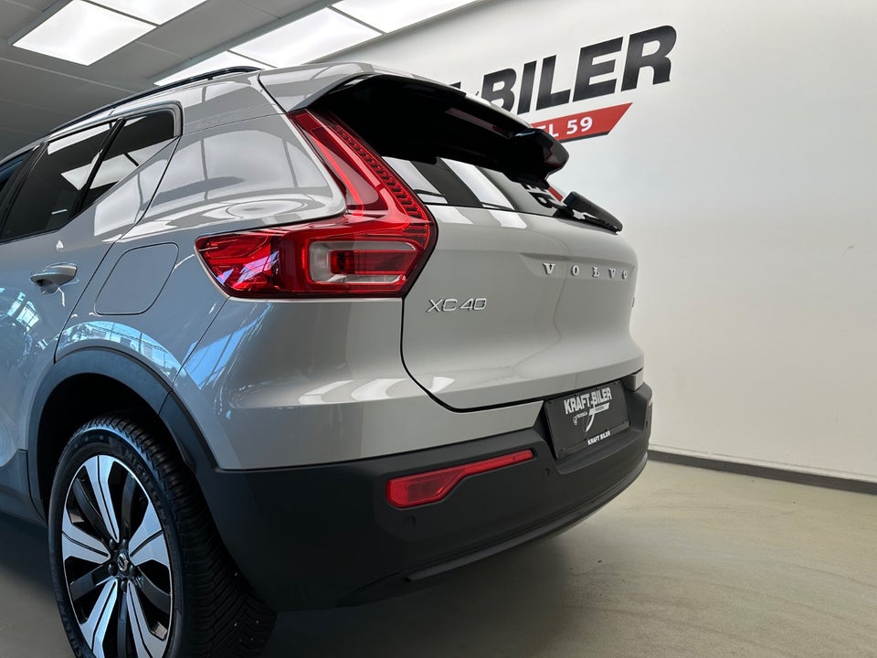 Volvo XC40 ReCharge Start 5d