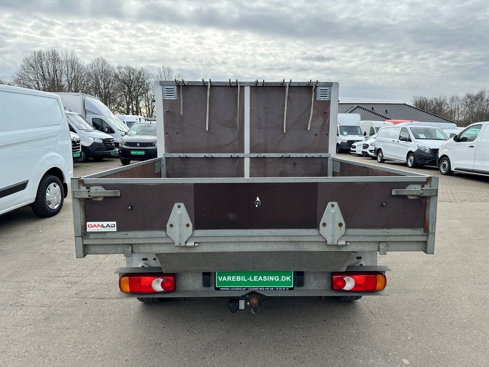 Toyota ProAce 2,0 D 120 Medium Base++ Chassis 2d