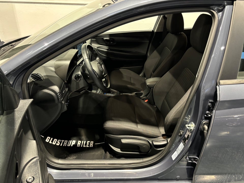 Hyundai i20 1,0 T-GDi Essential DCT 5d