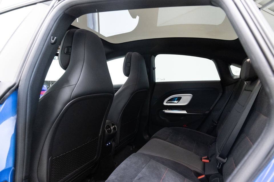 Mercedes CLA250+ electric AMG Advance Plus 4d