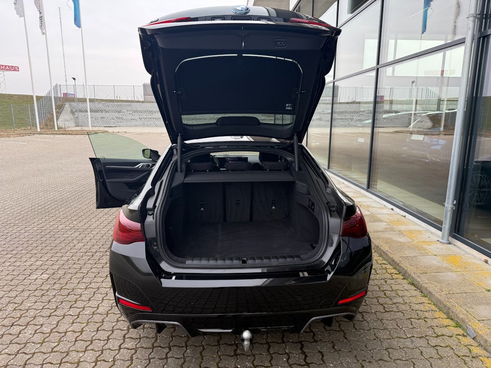 BMW i4 eDrive40 Fully Charged 5d