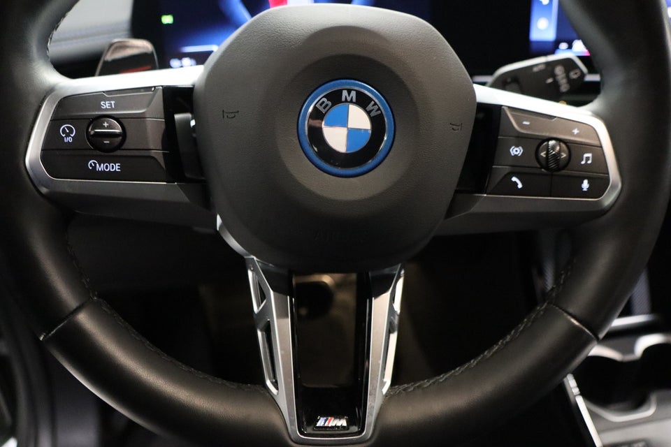 BMW iX1 xDrive30 M-Sport 5d