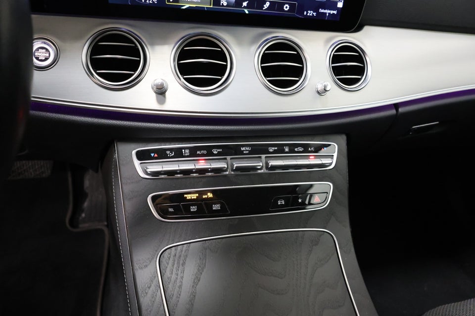 Mercedes E300 de 2,0 stc. aut. 4Matic 5d