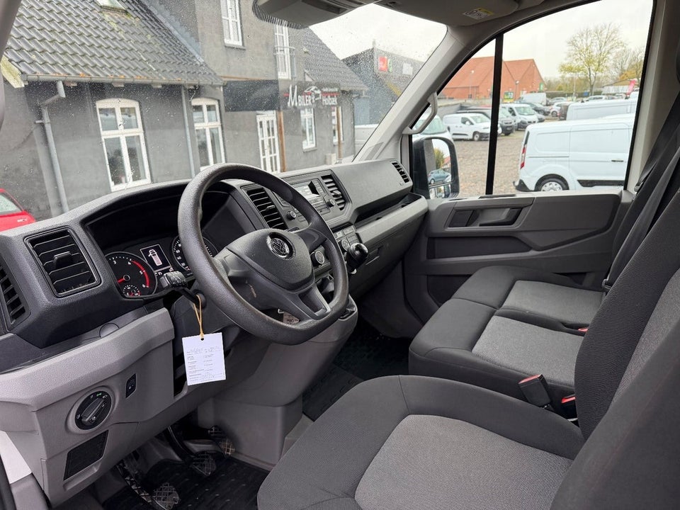 VW Crafter 35 2,0 TDi 177 Kassevogn L3H2