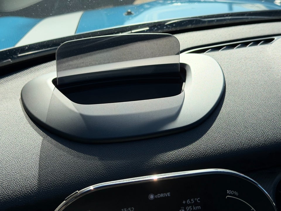 MINI Cooper SE Maximise 3d