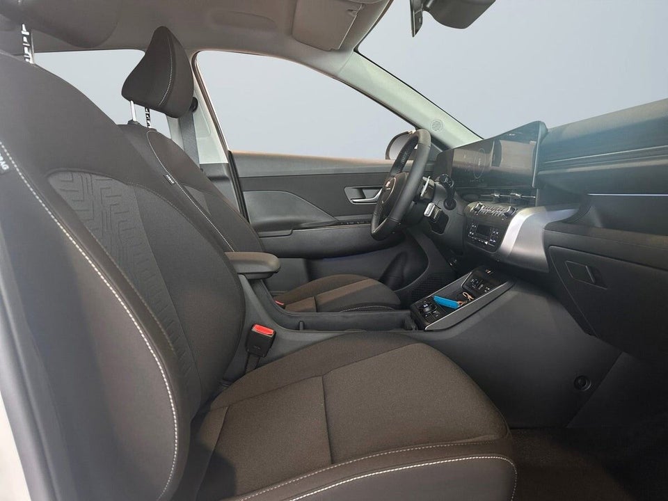 Hyundai Kona 48 EV Advanced Van 5d