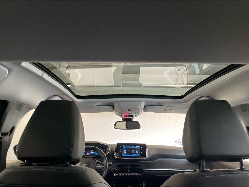 Peugeot 208 1,5 BlueHDi 100 Prestige 5d