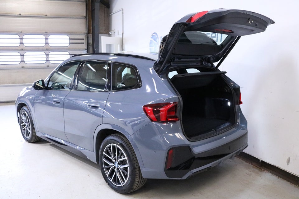 BMW iX1 eDrive20 M-Sport 5d