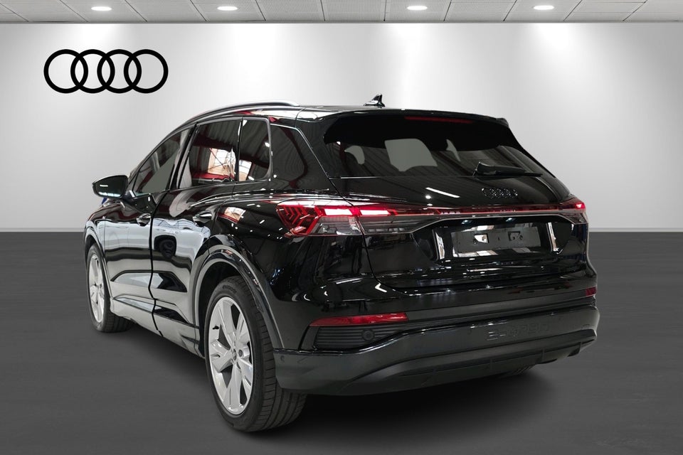 Audi Q4 e-tron 45 Progress 5d