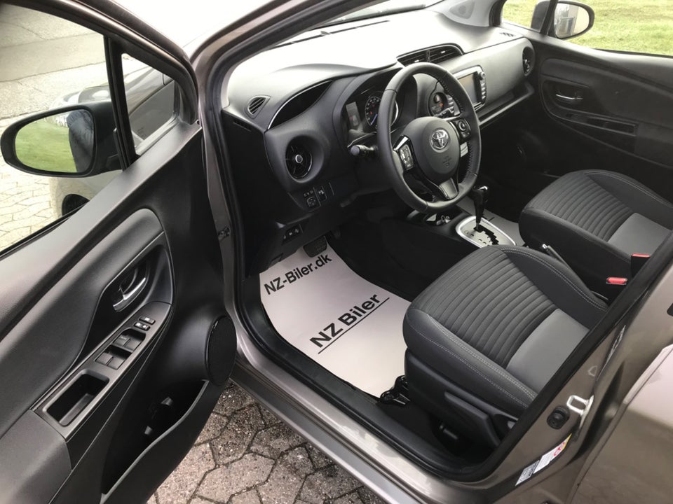 Toyota Yaris 1,5 Hybrid H3 Smart e-CVT 5d