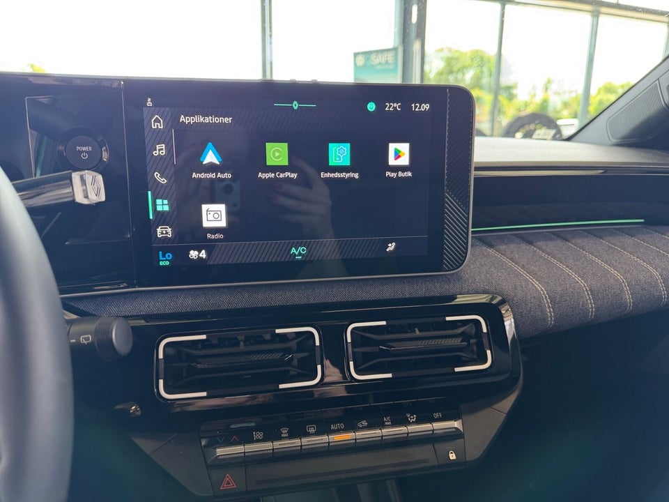Renault 5 E-Tech 40 Techno 5d