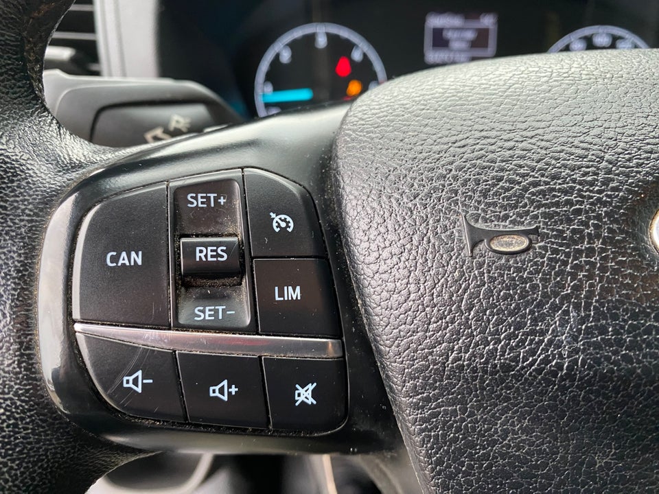 Ford Transit Custom 300L 2,0 TDCi 130 Trend