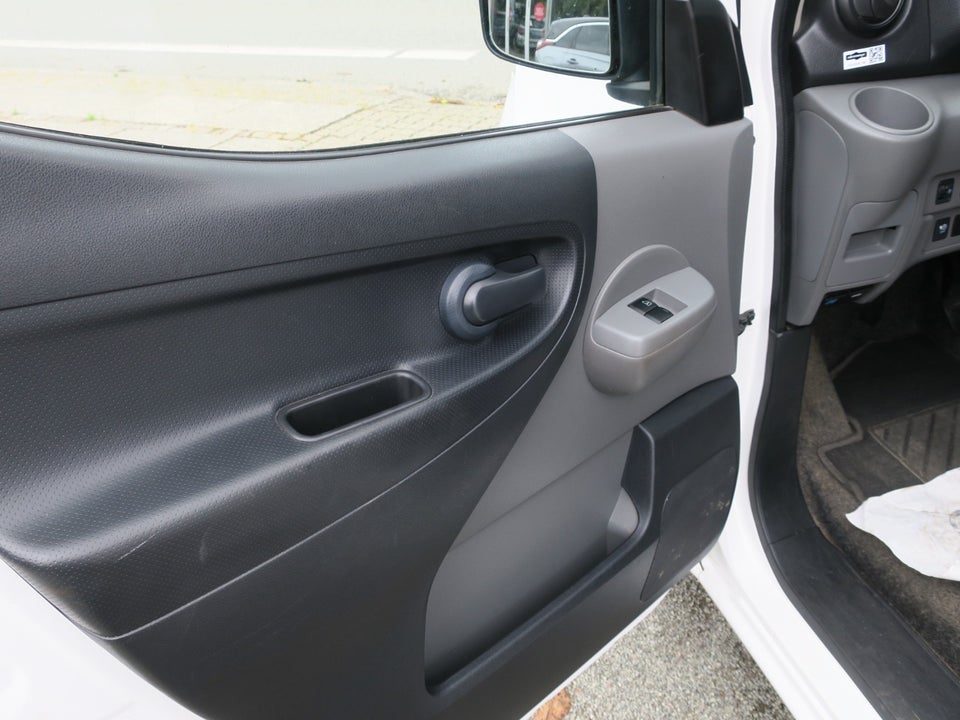 Nissan e-NV200 Comfort+ Van 5d