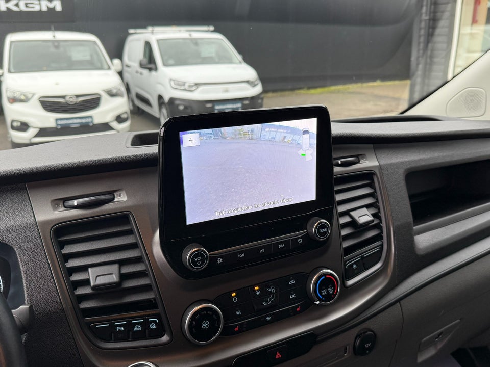 Ford Transit Custom 300L 2,0 TDCi 130 Trend