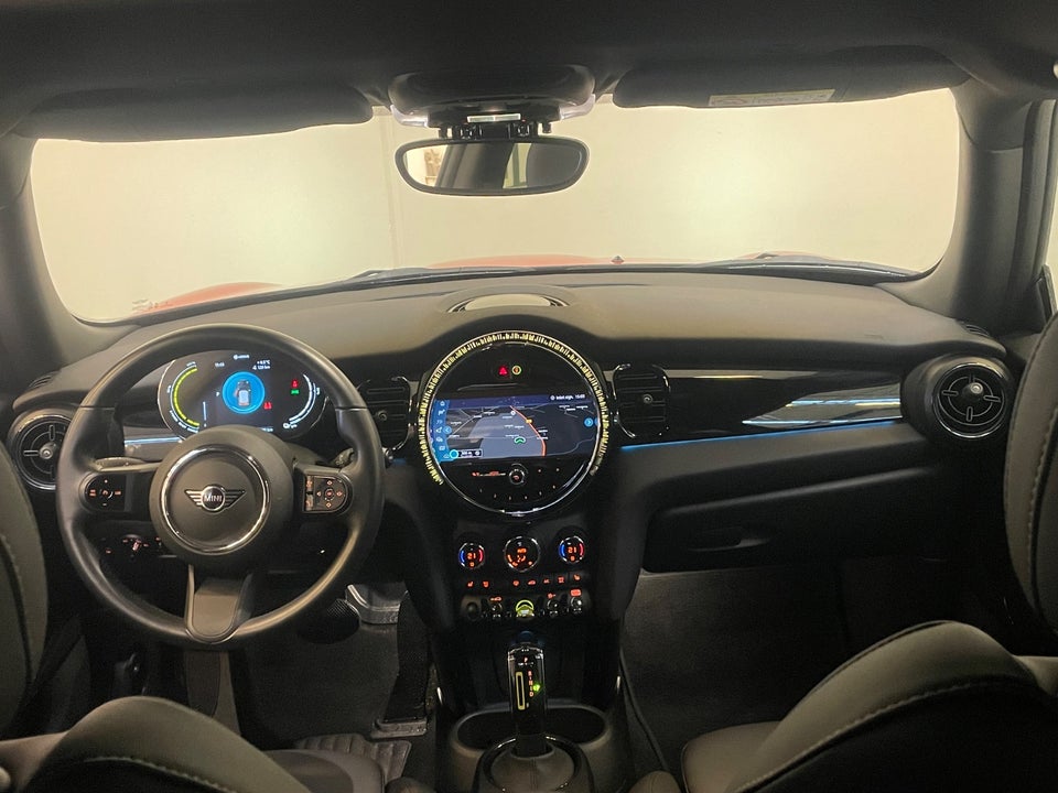 MINI Cooper SE Classic Trim 3d