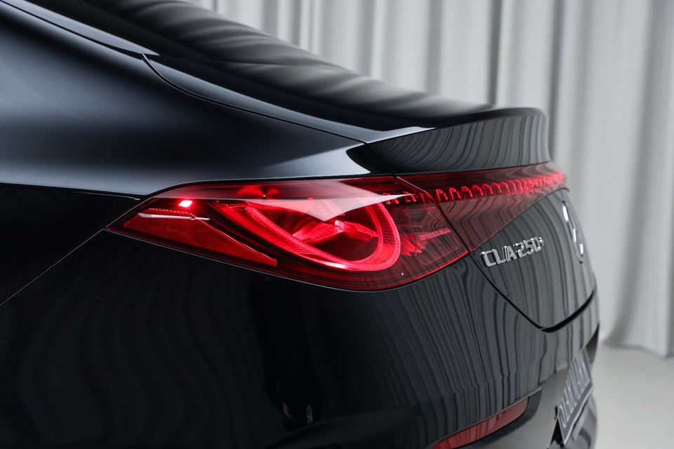 Mercedes CLA250+ EQ AMG Advance Plus 4d