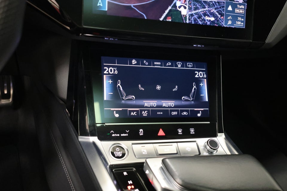 Audi Q8 e-tron 55 S-line quattro 5d