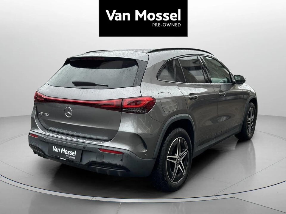 Mercedes EQA250 AMG Line 5d